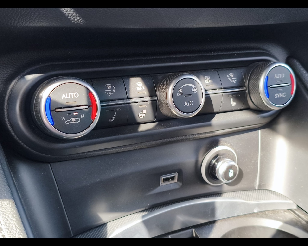 Foto ALFA ROMEO Stelvio 2.2 t Veloce Q4 210cv auto