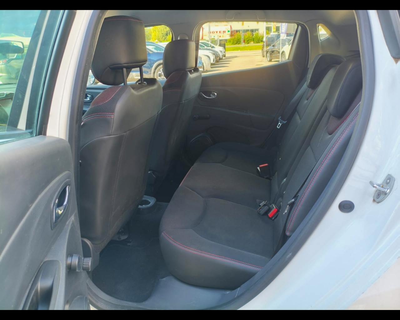 Foto RENAULT Clio 5p 1.2 Wave Gpl 75cv