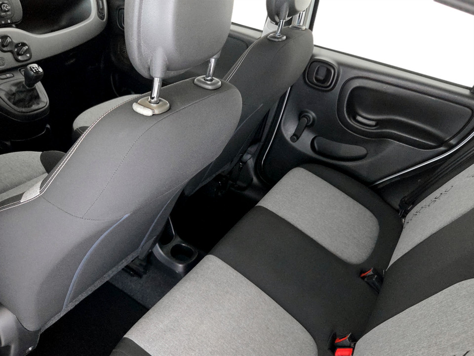 FIAT NUOVA PANDA Panda S2 Panda Lounge 1.3 Jtd95 Cv E6 Diesel usato - 16