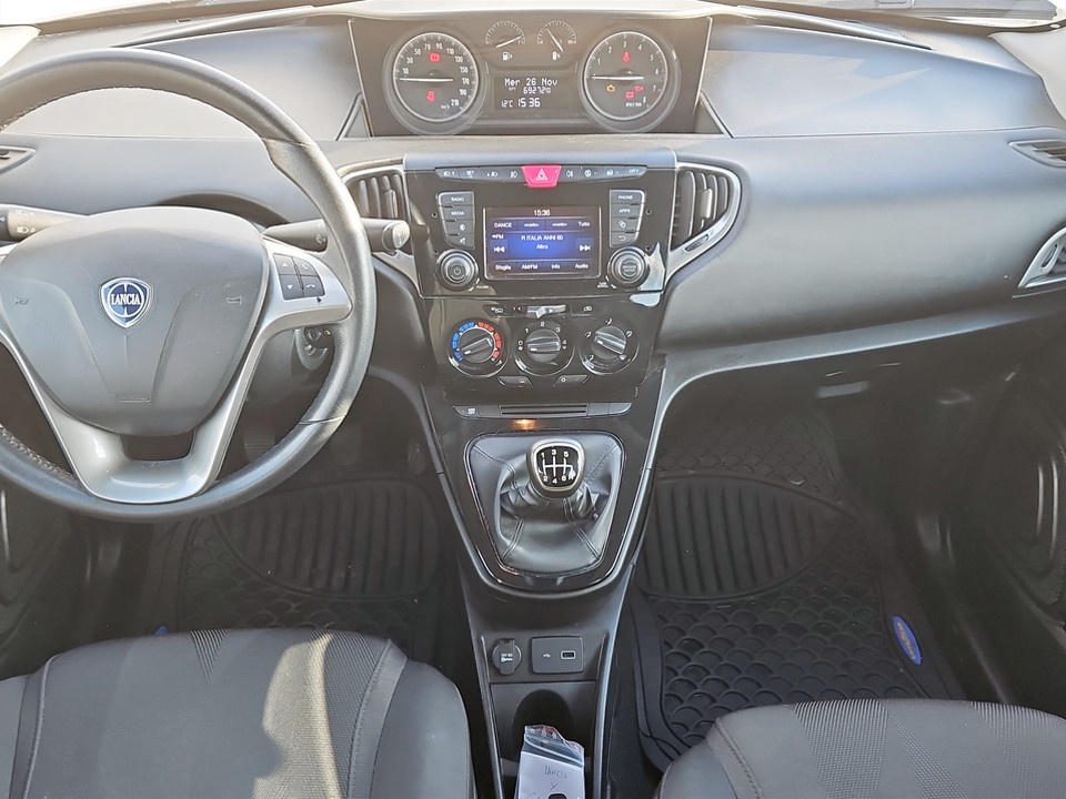 LANCIA Ypsilon 1.0 firefly hybrid Gold s&s 70cv Ibrido benzina Usato - 7