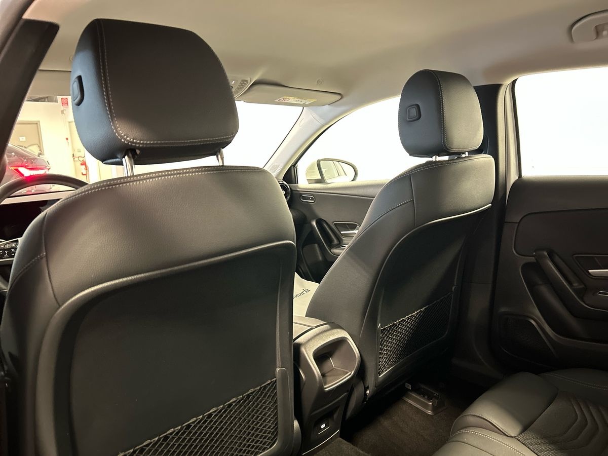 Mercedes Classe A A 180 d Advanced auto - 18