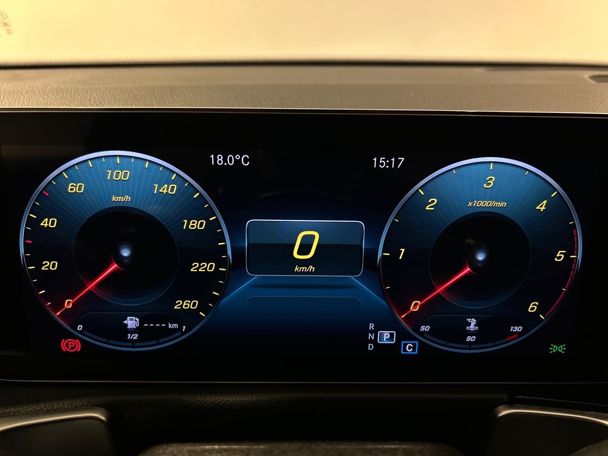 Mercedes GLB GLB 200 d Premium auto - 13