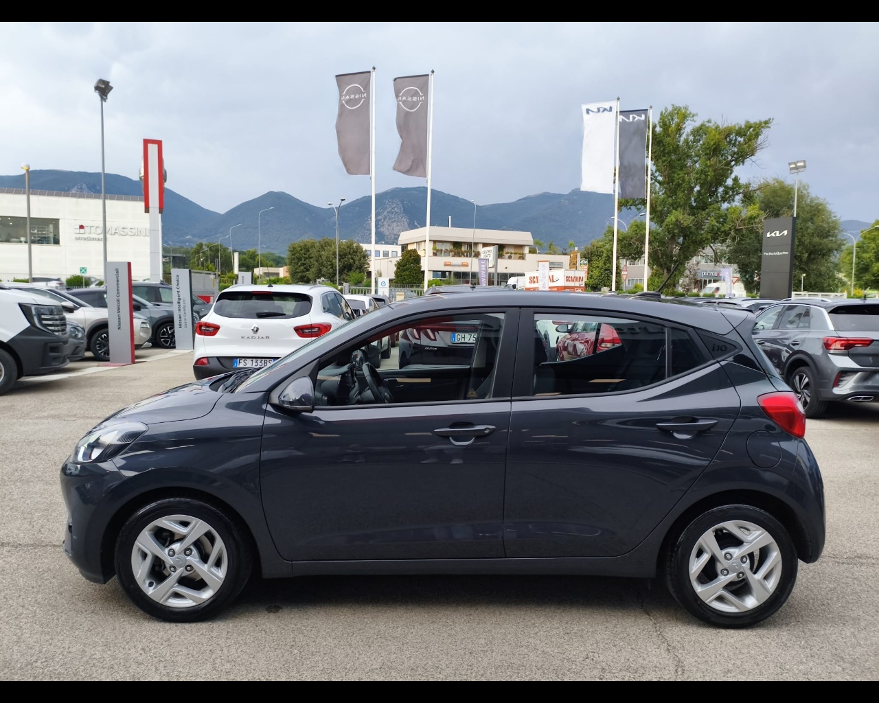 Foto HYUNDAI i10 1.0 mpi Tech Connect Pack