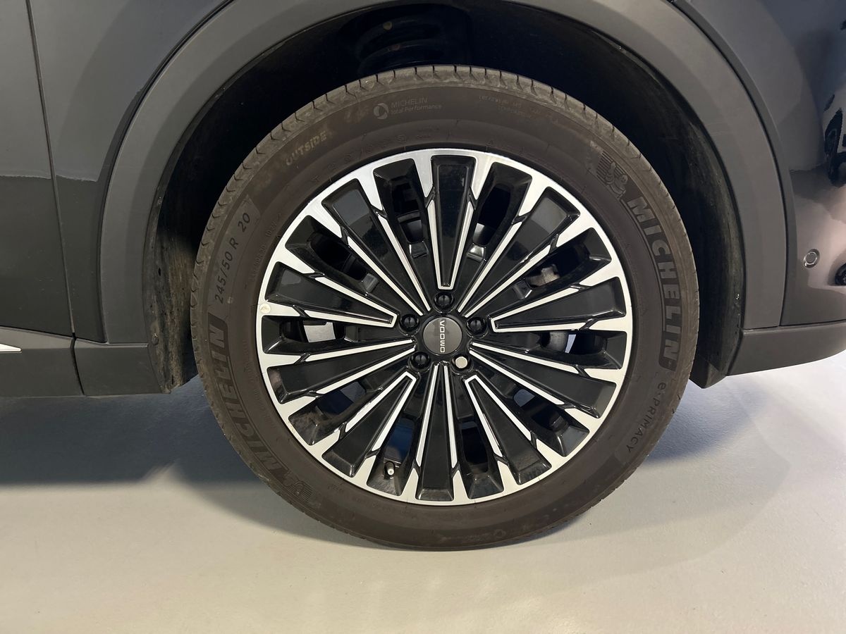 Omoda Omoda 9 1.5 TGDi plug-in SHS Premium i-AWD DHT3 - 17