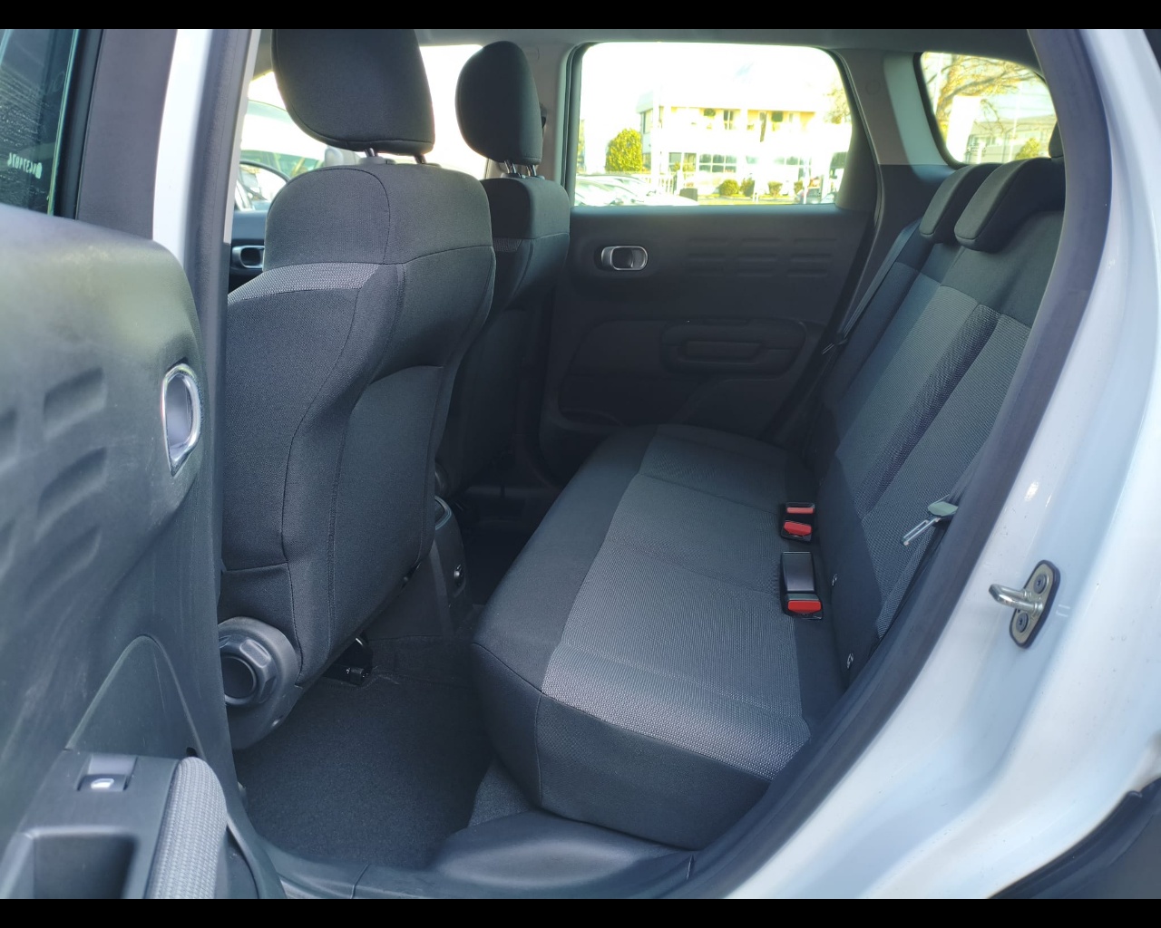 Foto CITROEN C3 Aircross 1.2 puretech Shine s&s 110cv