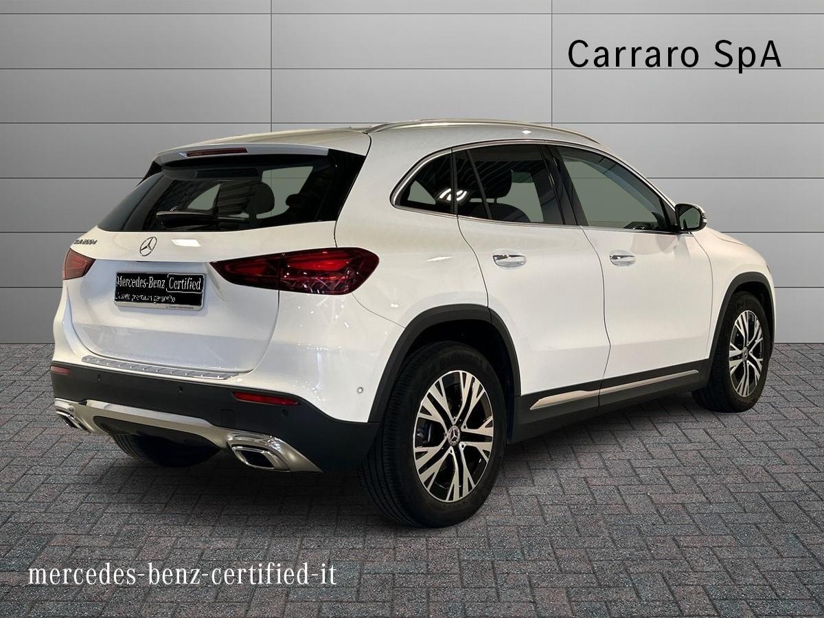 Mercedes  GLA 200 D Progressive Advanced Plus 8G-DCT - 2