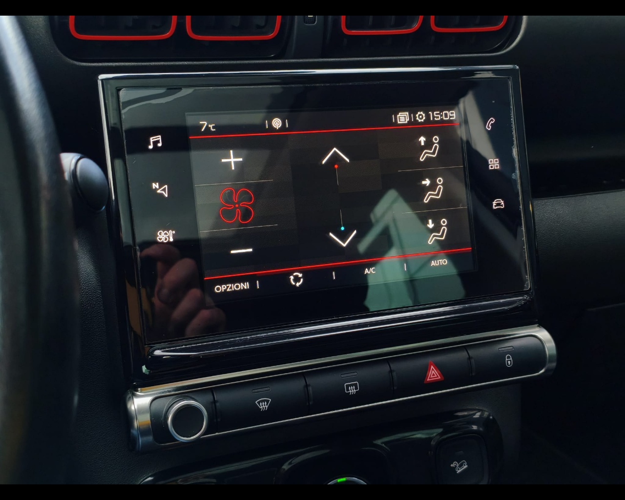 Foto CITROEN C3 Aircross 1.2 puretech Shine s&s 130cv