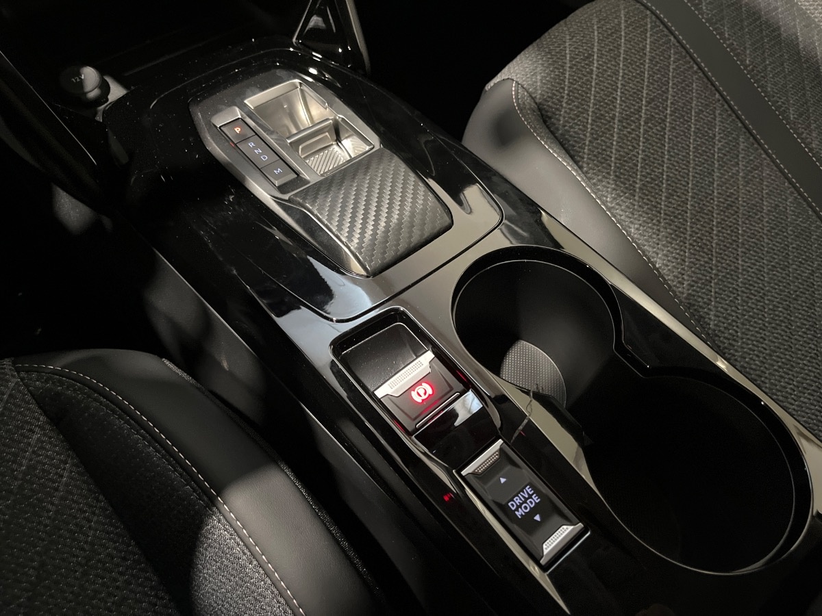 Peugeot 208 Nuovo Ibrido benzina 208 Verona