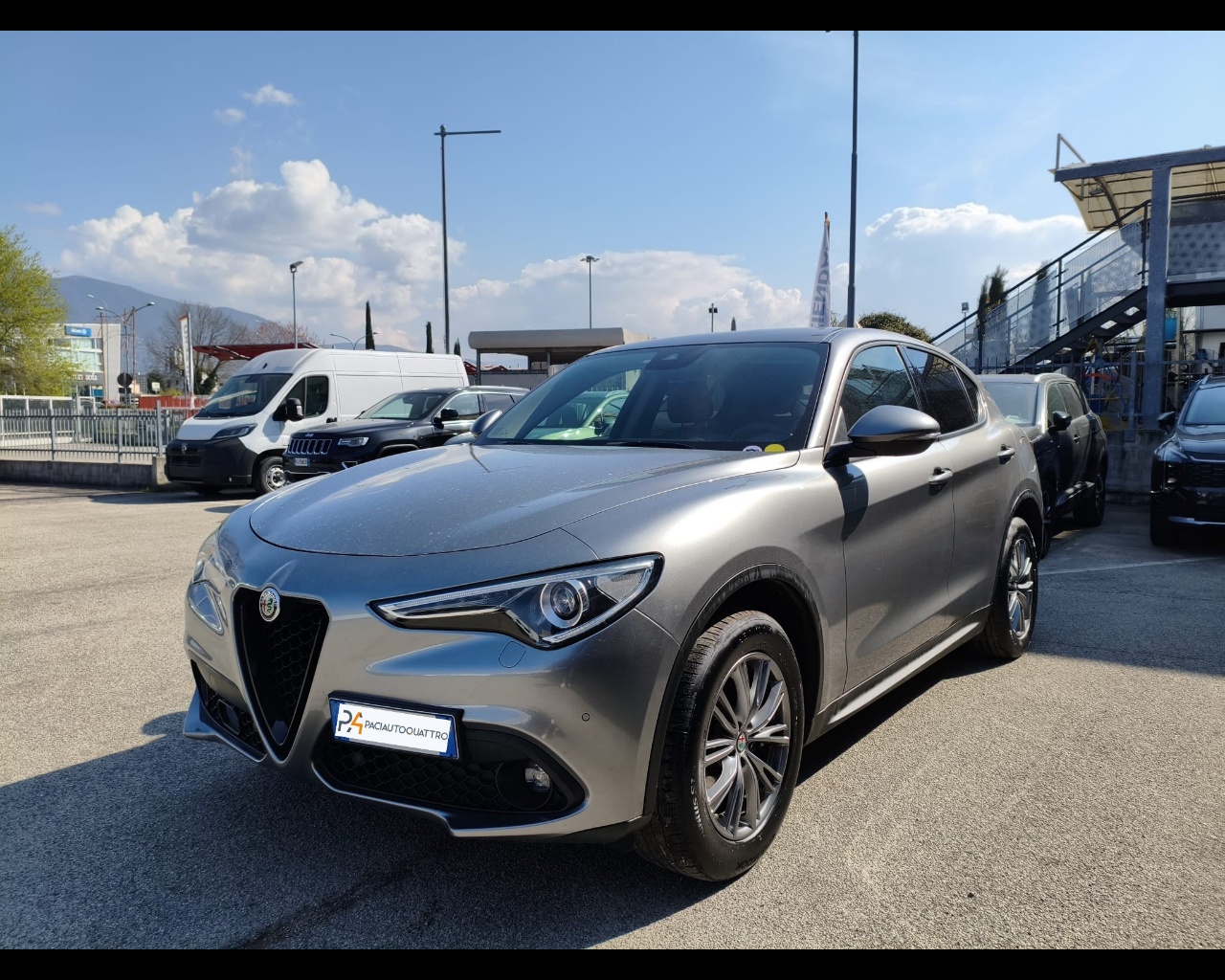 ALFA ROMEO Stelvio 2.2 t Business Q4 210cv auto Usata