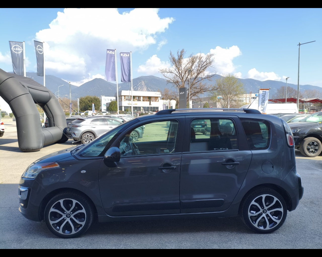 Foto CITROEN C3 Picasso 1.6 bluehdi Exclusive 100cv 