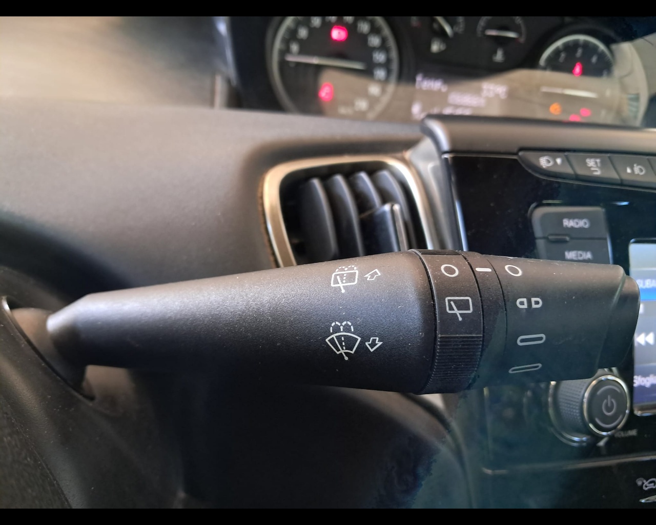 Foto LANCIA Ypsilon 1.2 Gold ecochic Gpl 69cv 