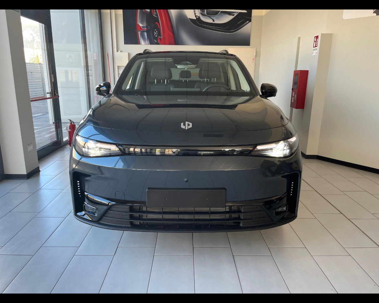 Foto LEAPMOTOR C10 REEV DESIGN