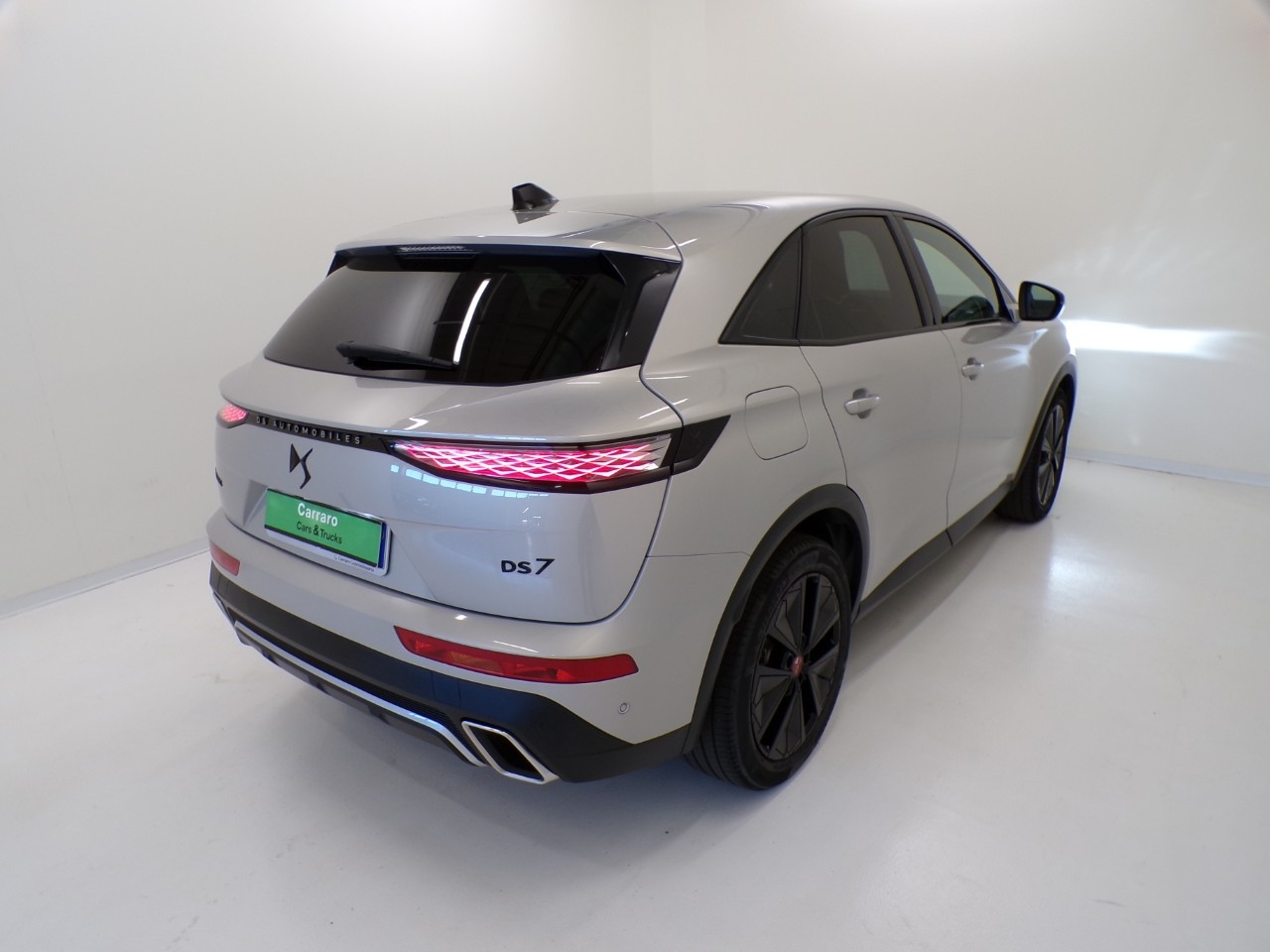 Ds DS7 DS7 1.6 E-TENSE 225cv Performance Line Auto - 6