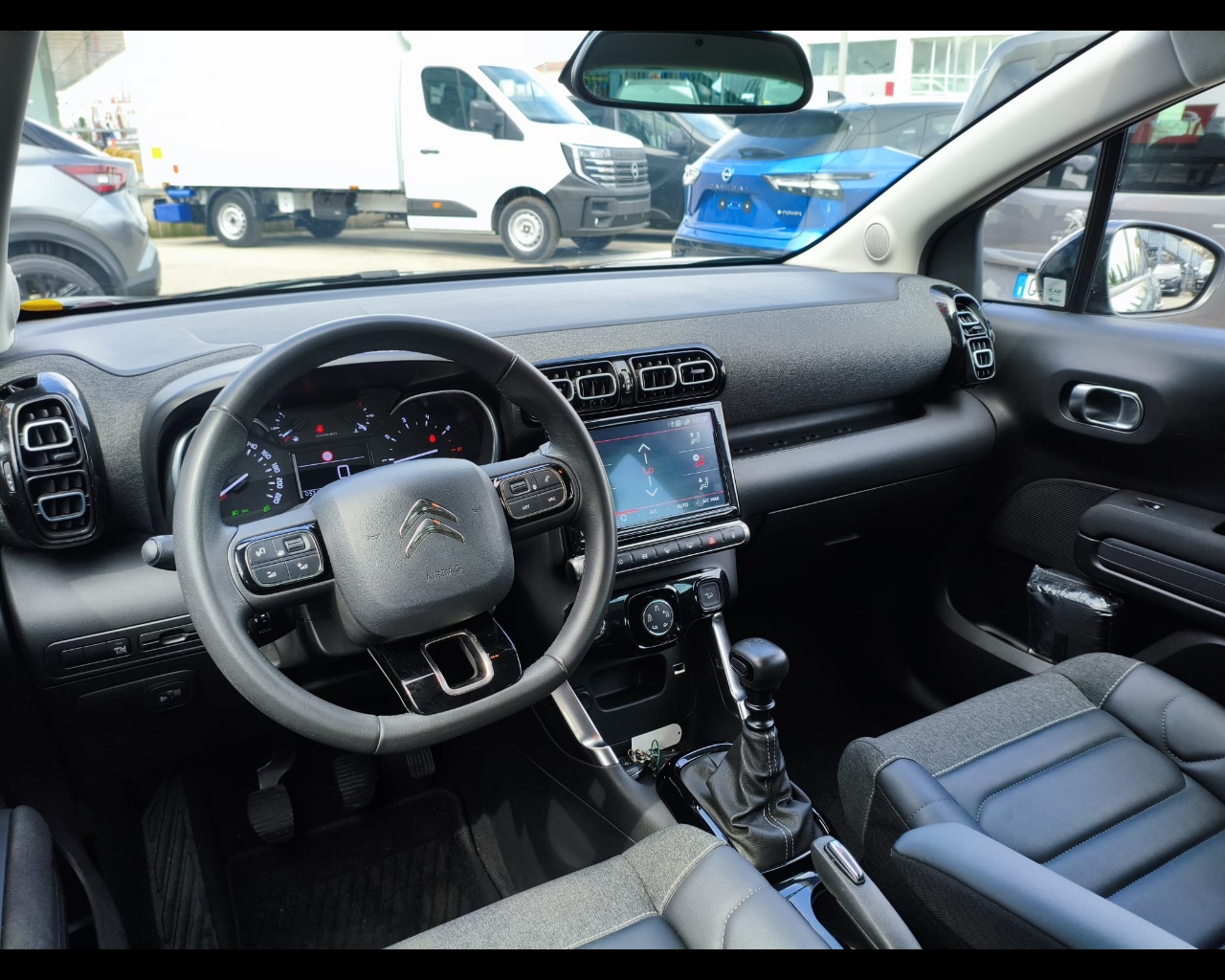 Foto CITROEN C3 Aircross 1.2 puretech Shine Pack s&s 110cv