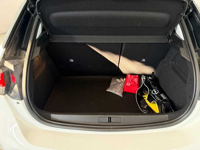 Corsa Vi 2020 - Corsa 1.2 Gs Line S&s 100cv