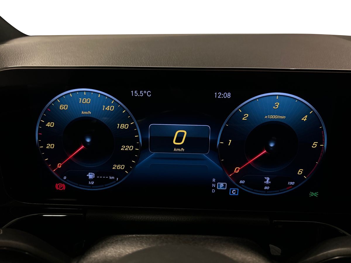 Mercedes GLA GLA 200 D Premium 4Matic 8G-DCT - 13