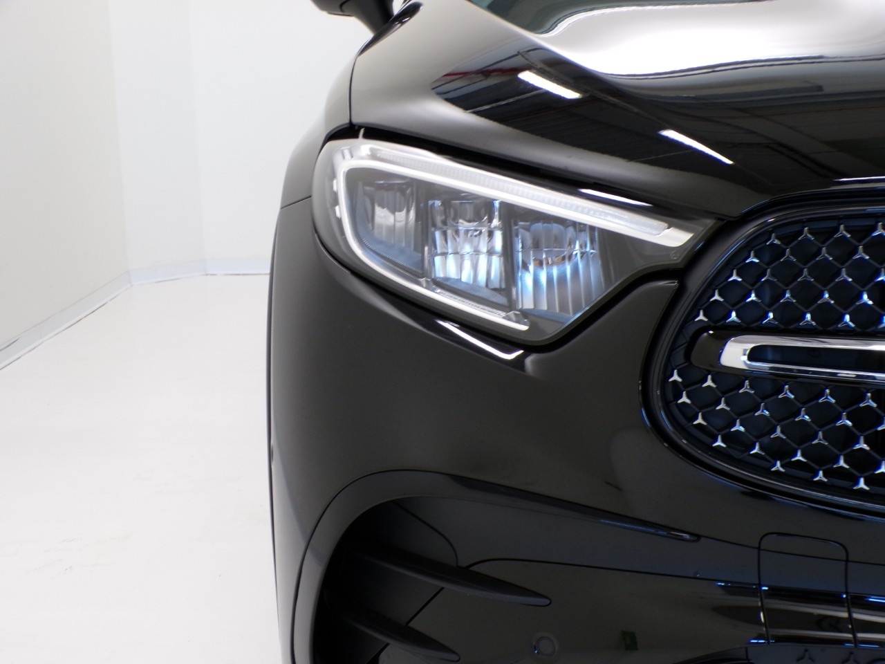 Mercedes GLC GLC SUV 200 Mild-Hybrid AMG Line Advanced Plus 4Matic 9G-Tronic - 5