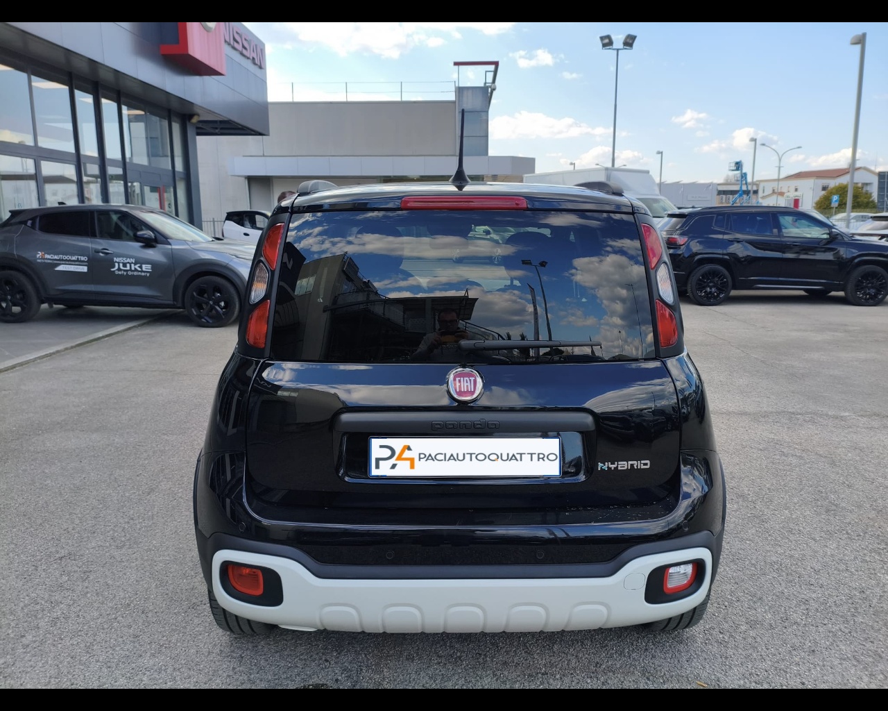 Foto FIAT Pandina Cross 1.0 firefly hybrid s&s 70cv
