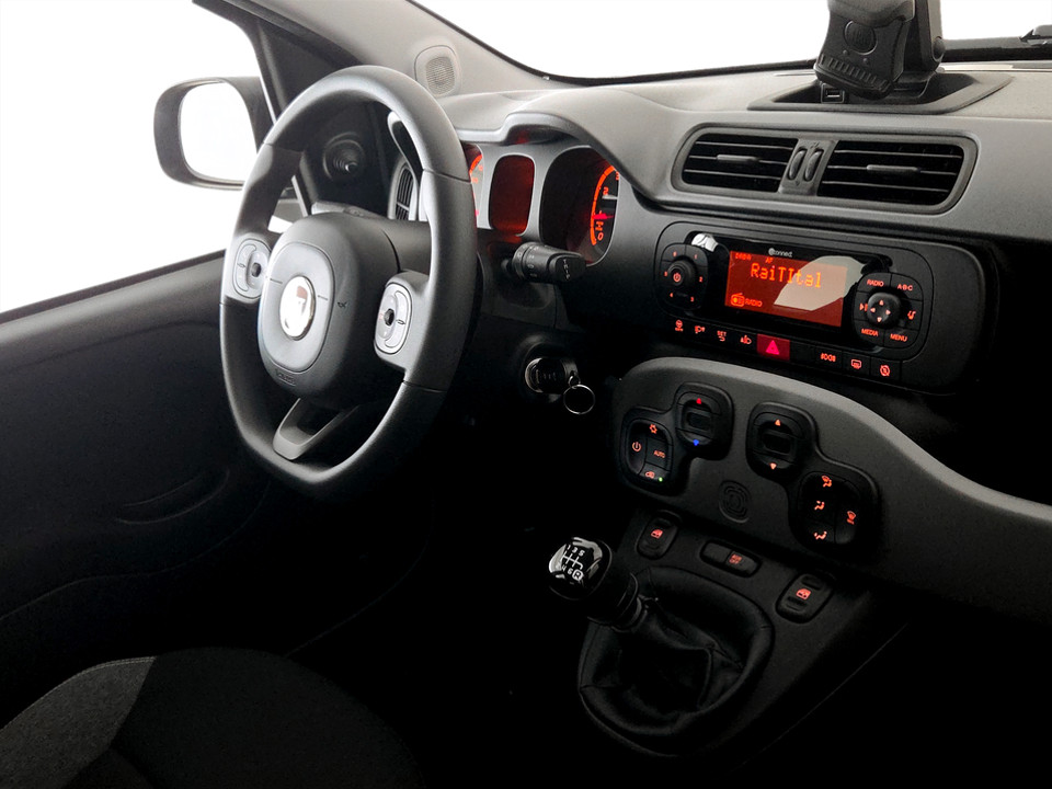 FIAT Panda 1.0 firefly hybrid City Life s&s 70cv Ibrida usato - 12