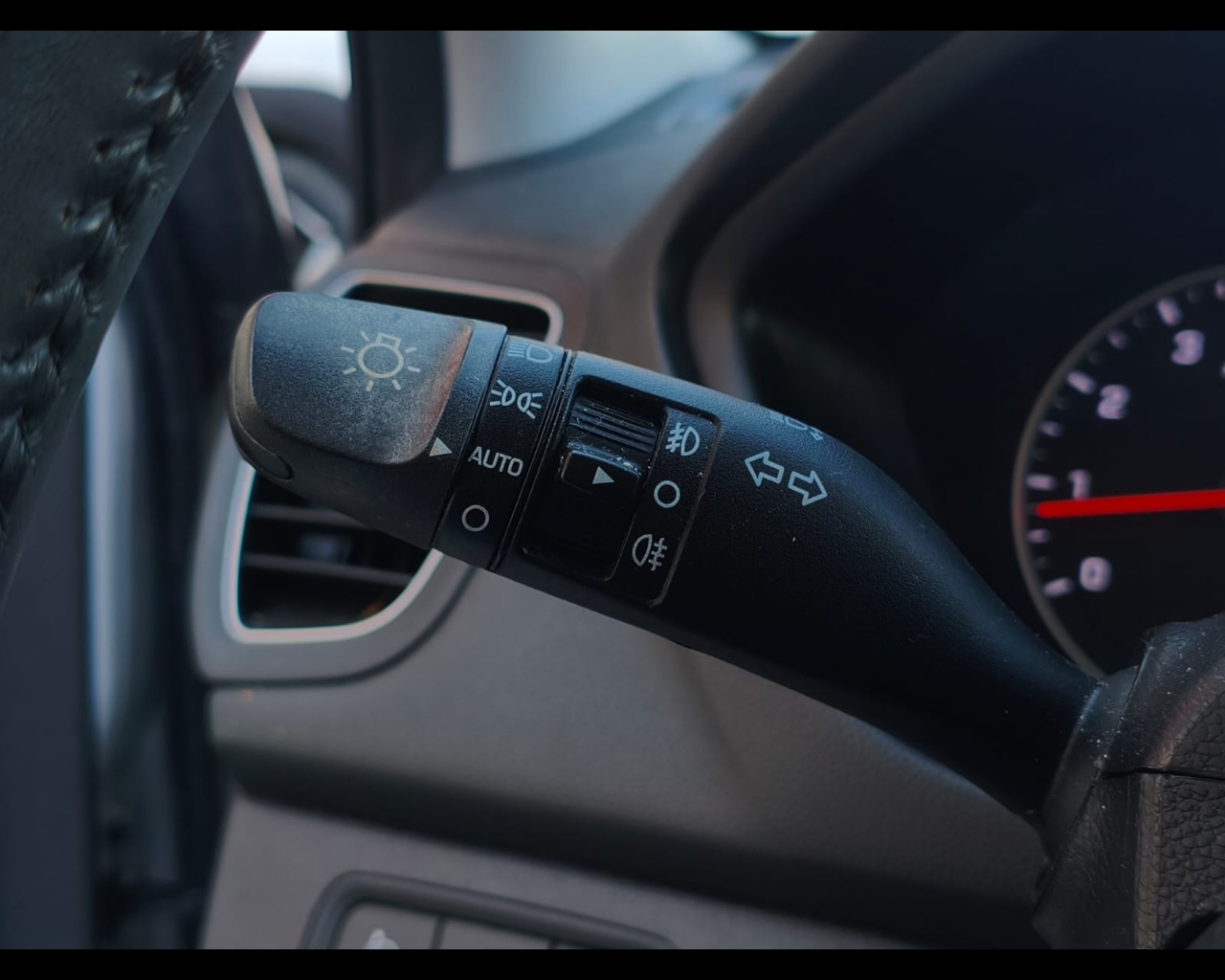 Foto HYUNDAI i20 5p 1.2 mpi Connectline econext Gpl 73cv