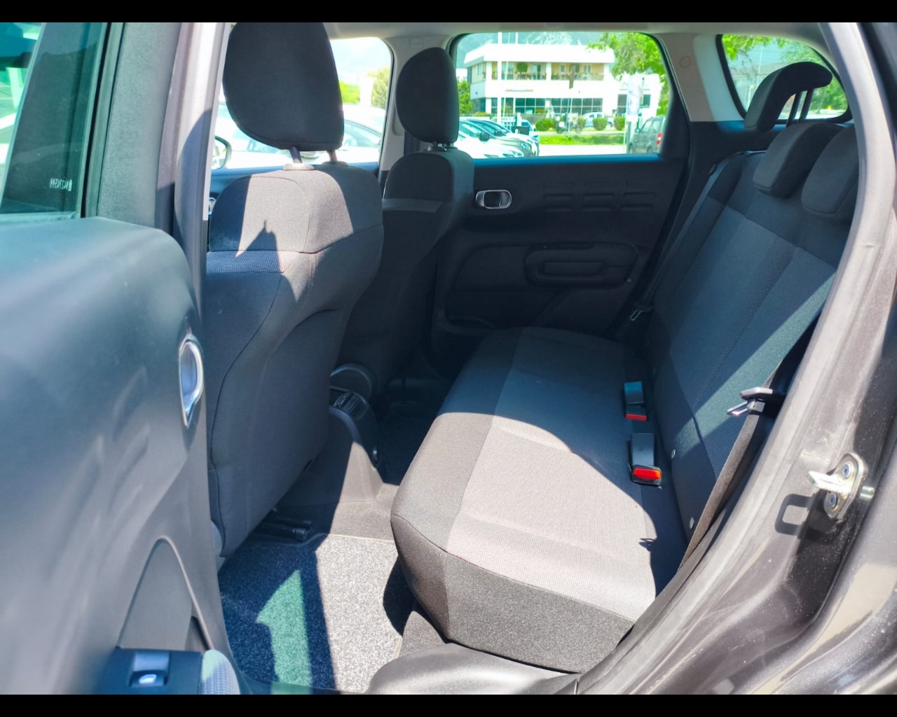 Foto CITROEN C3 Aircross 1.5 bluehdi Shine s&s 110cv