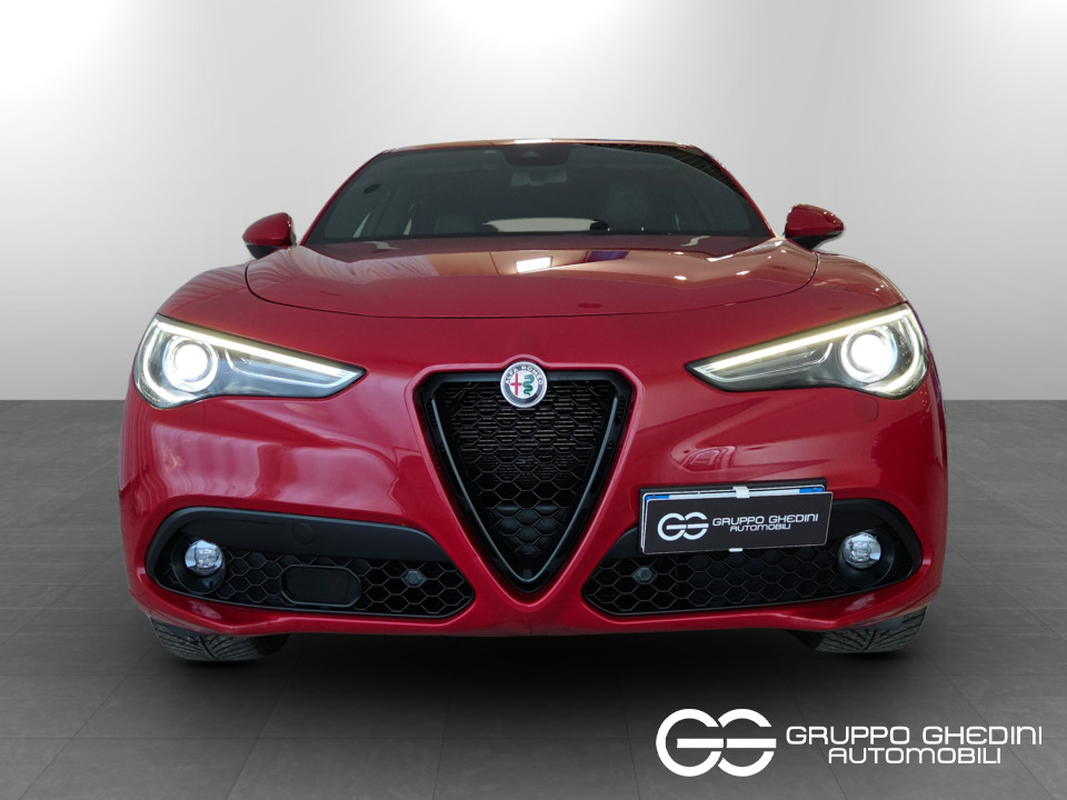ALFA ROMEO Stelvio 2.2 t Veloce Q4 210cv auto Diesel usato - 3
