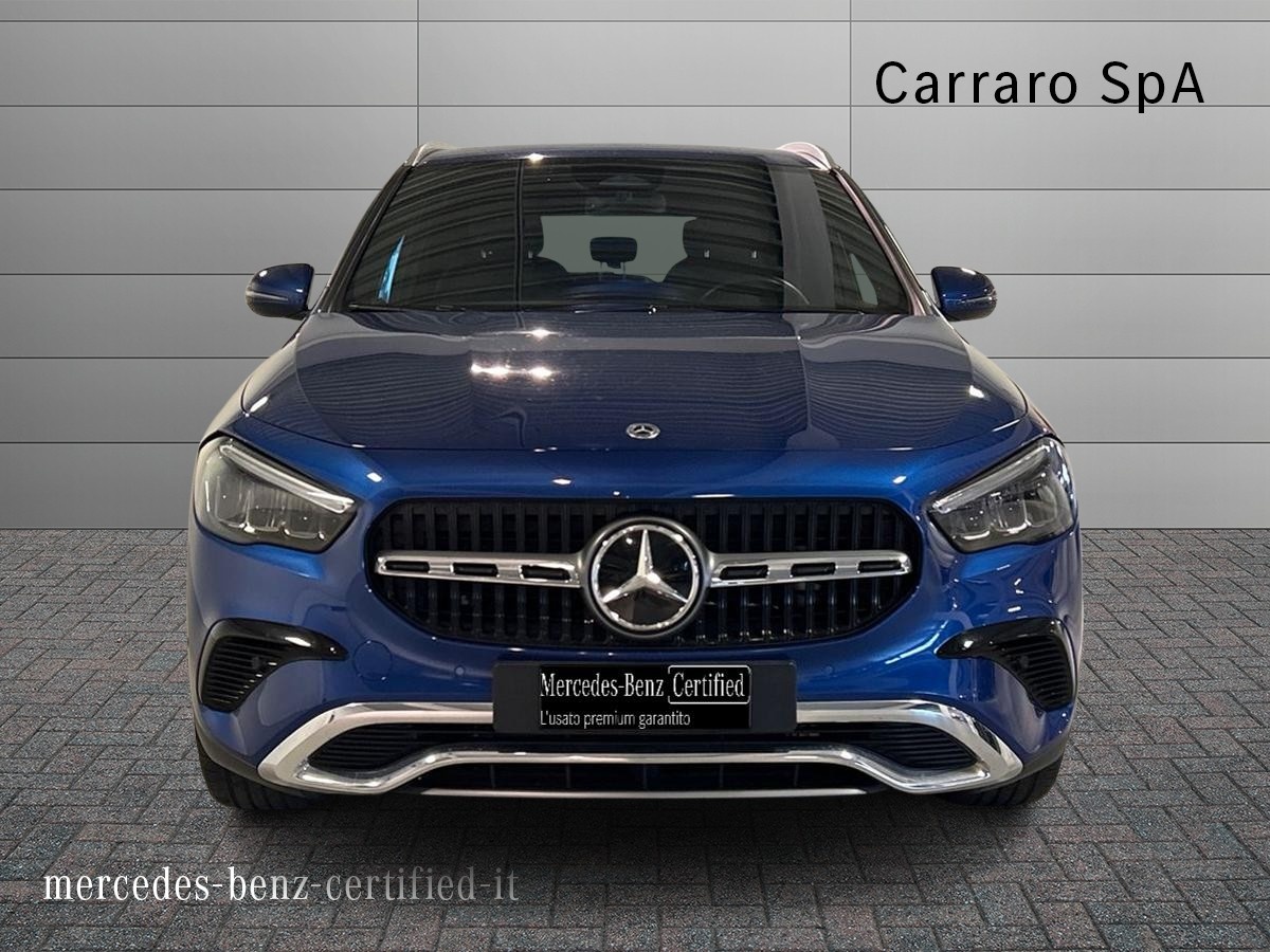 Mercedes  GLA 200 D Progressive Advanced 8G-DCT - 3