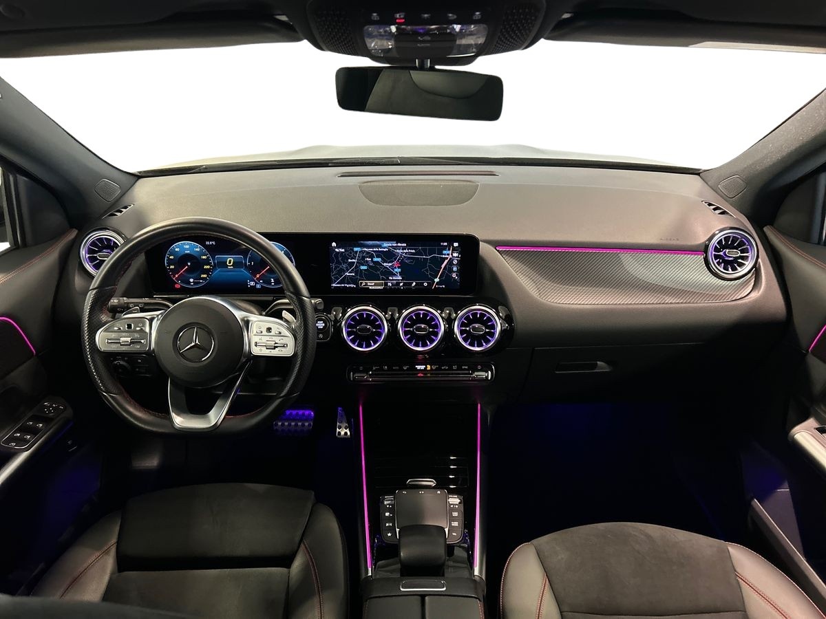 Mercedes GLA GLA 180 D Premium 8G-DCT - 9