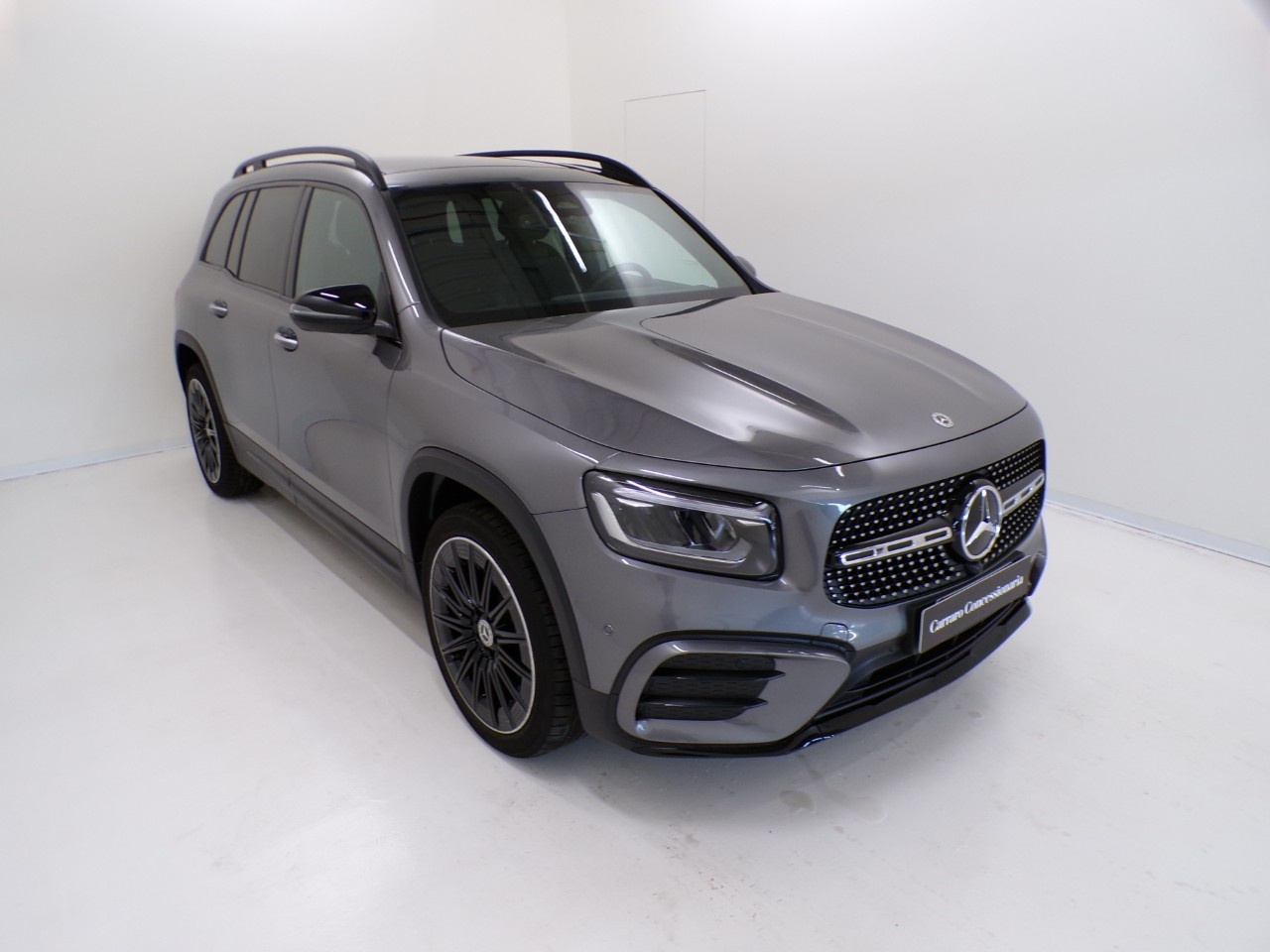 Mercedes  GLB 200 D AMG Line Advanced Plus Seaside Edition 8G-DCT - 3