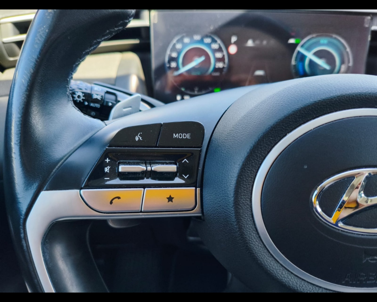 Foto HYUNDAI Tucson 1.6 hev Xtech 2wd auto