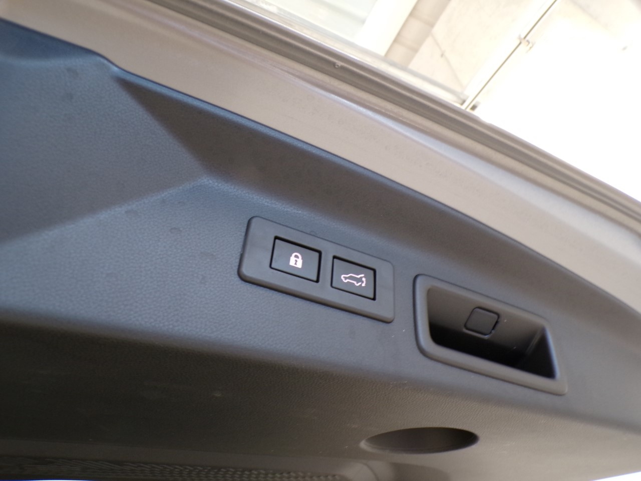 Subaru Forester Forester e-boxer 2.0i Premium - 10