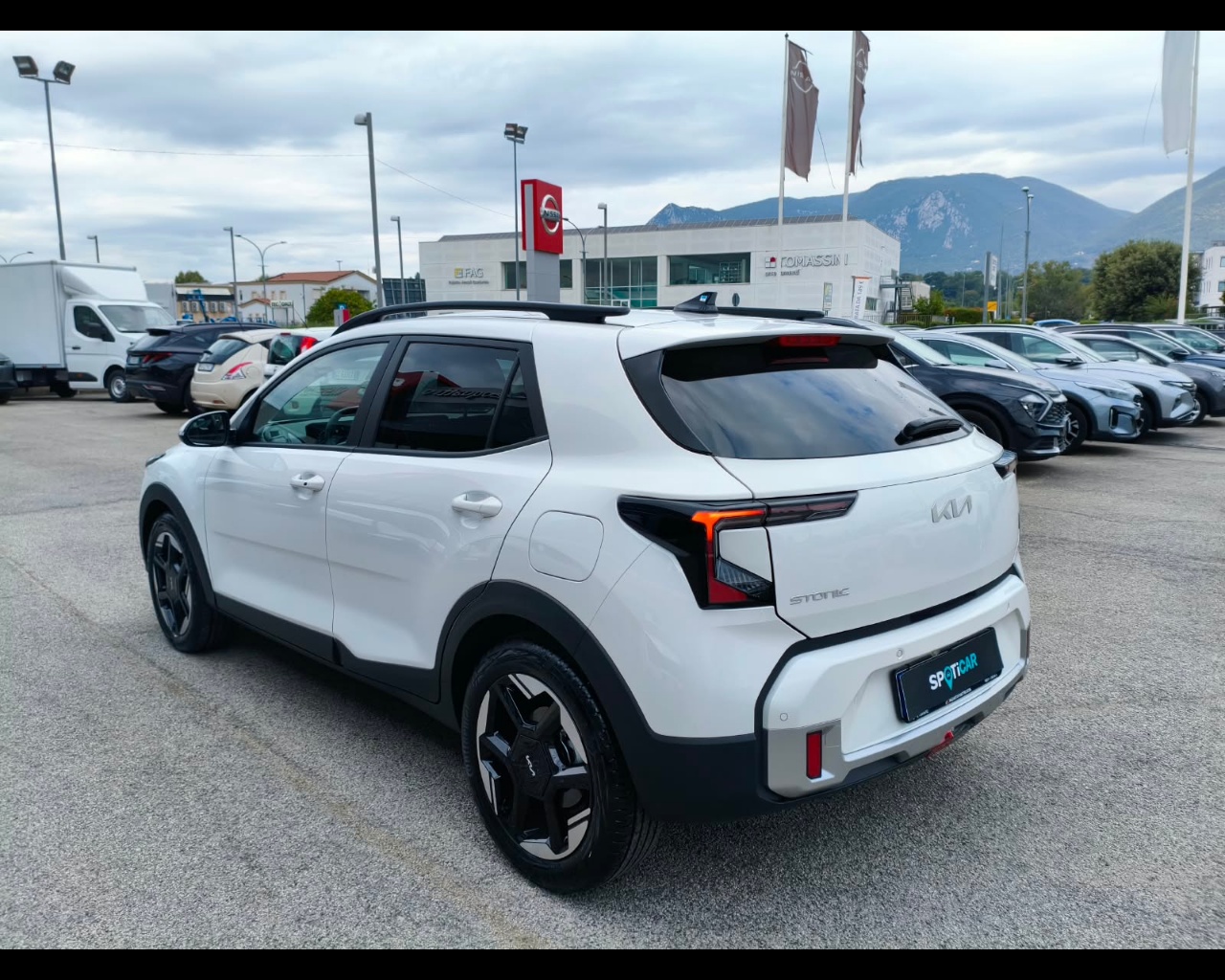 Foto KIA NUOVA STONIC 1.0 T-GDI MH STYLE LAUNCH
5 Door