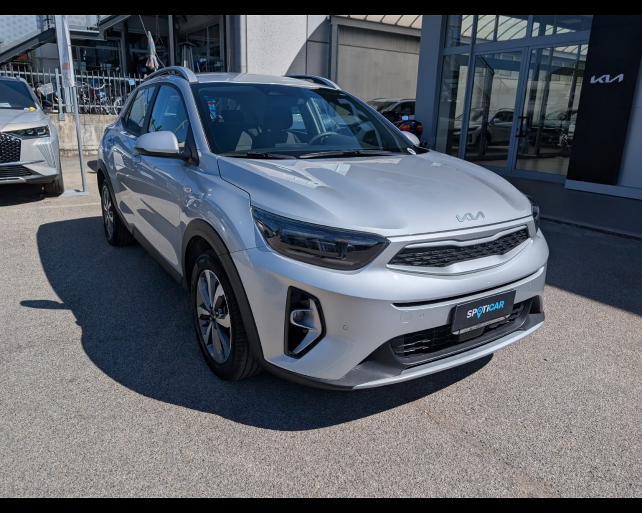 Foto KIA Stonic 1.2 dpi Urban s/Smart Pack gpl 82cv