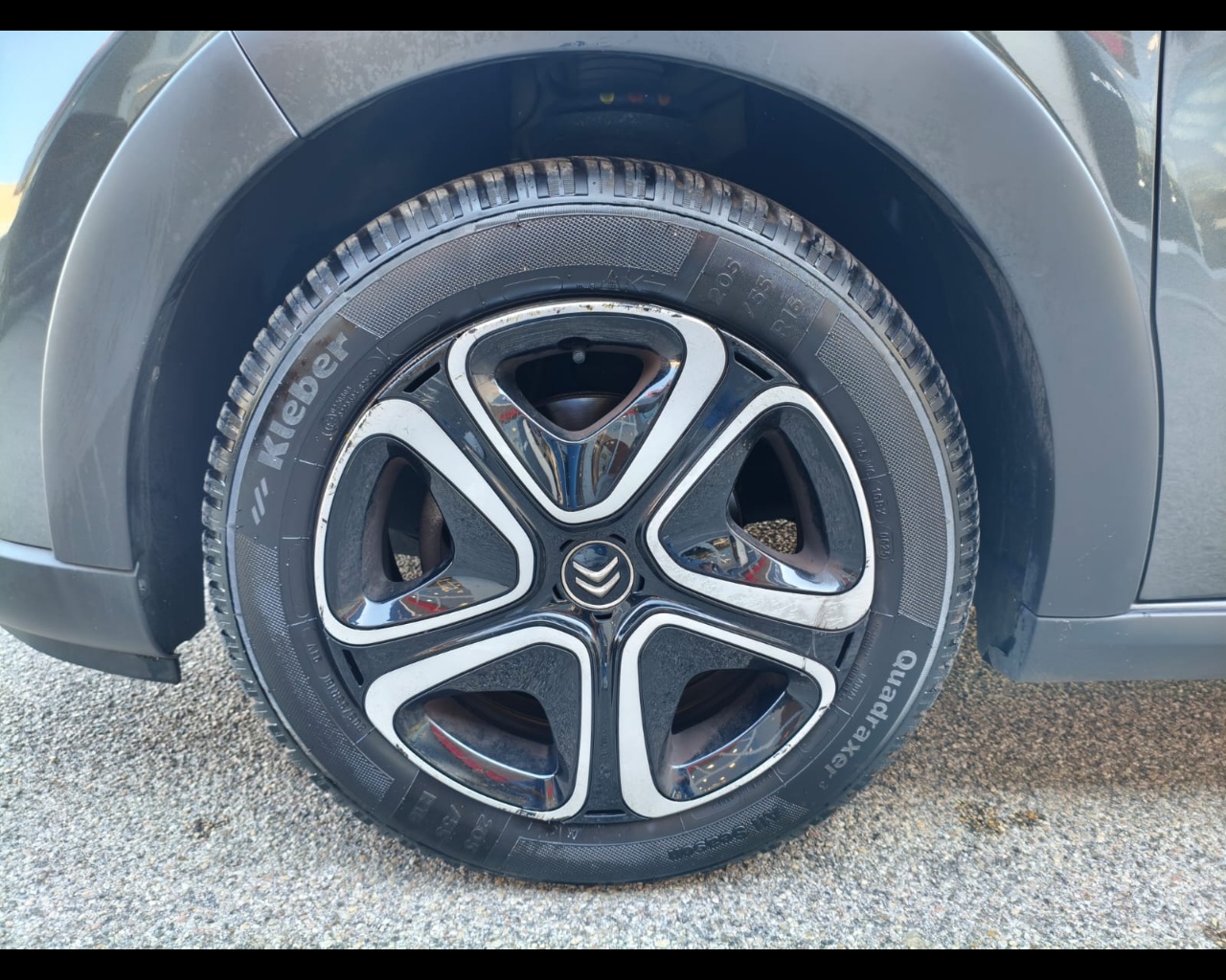 Foto CITROEN C3 1.6 bluehdi Shine s&s 75cv