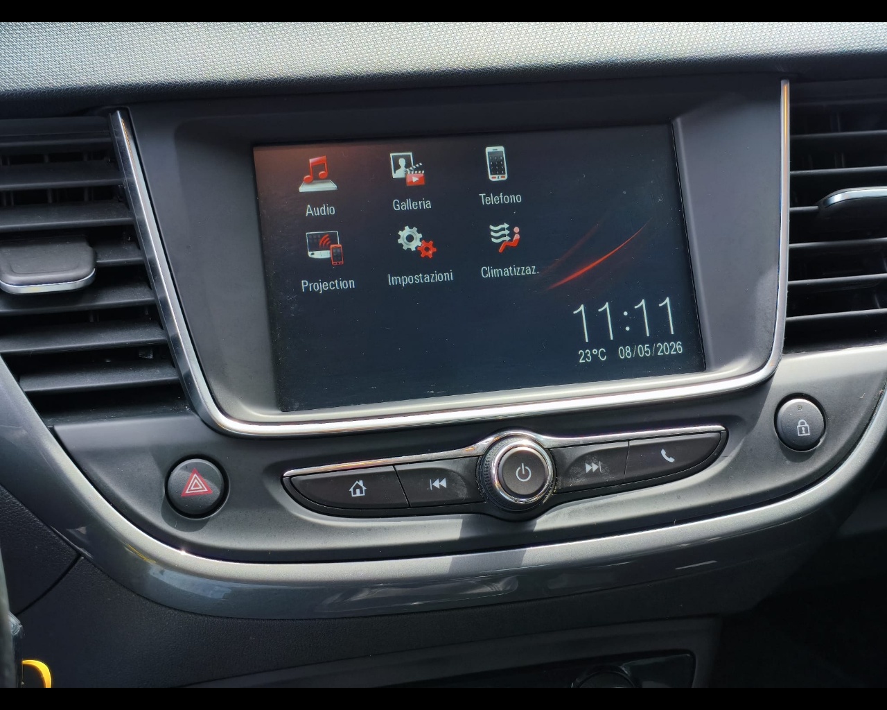 Foto OPEL Crossland 1.5 ecotec Elegance 110cv