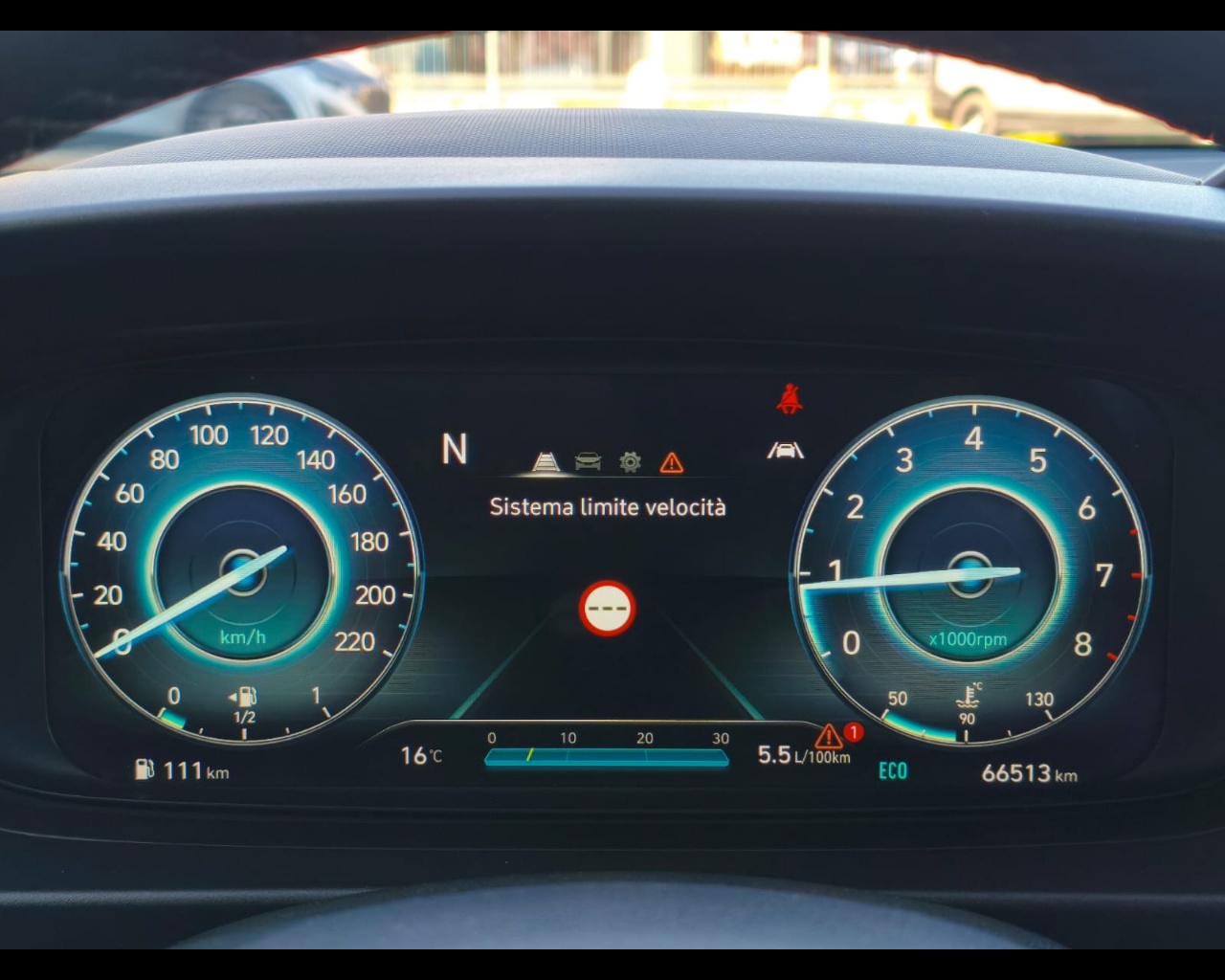 Foto HYUNDAI i20 1.0 t-gdi 48V Connectline imt