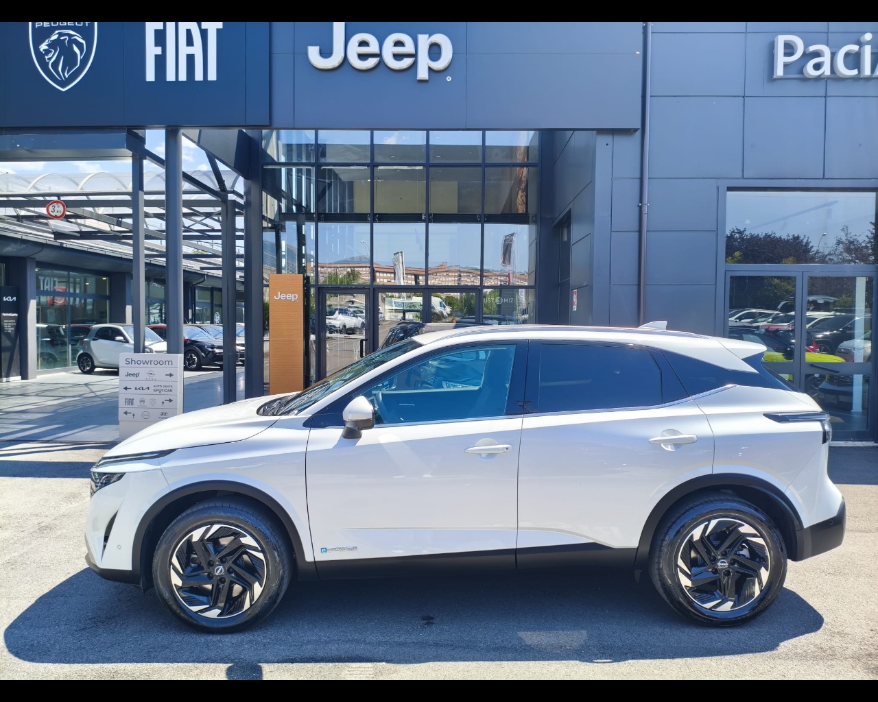 Foto NISSAN Qashqai 1.5 e-power N-Connecta 2wd