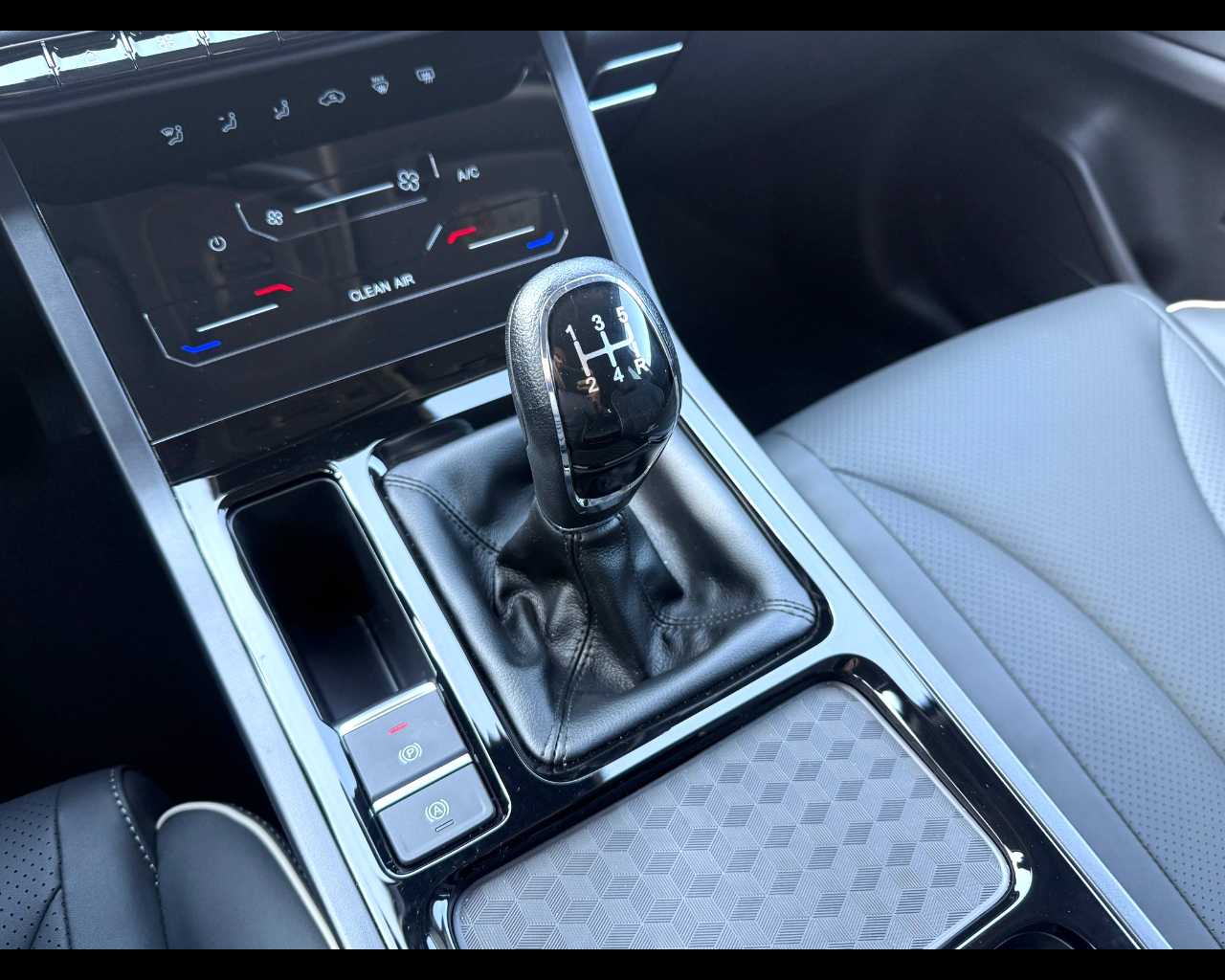 Dr Automobiles DR 5 Nuovo GPL DR 5 Padova