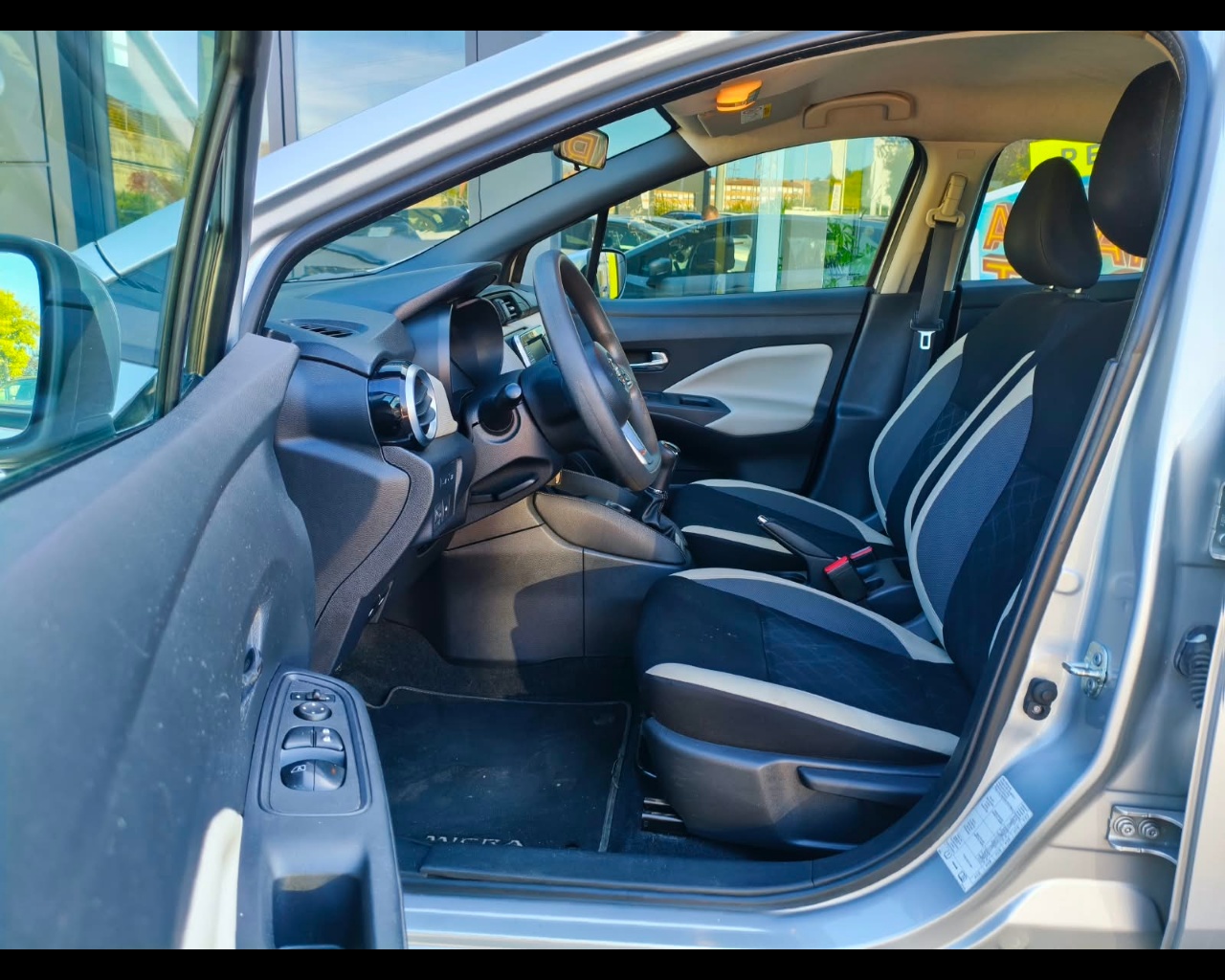 Foto NISSAN Micra 1.5 dci N-Connecta 90cv