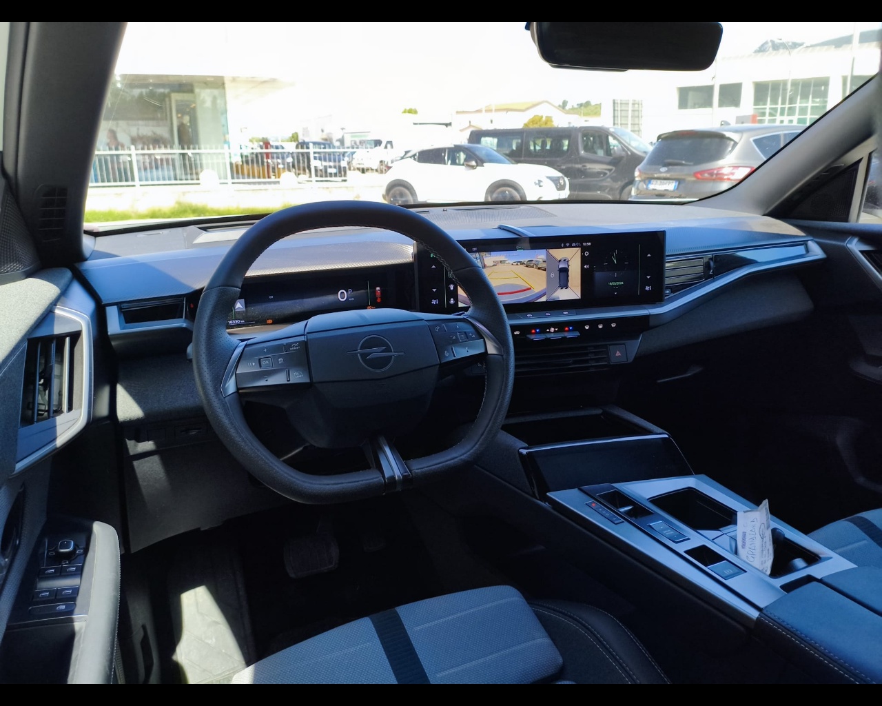 Foto OPEL Grandland 1.2 hybrid GS 145cv e-dcs6