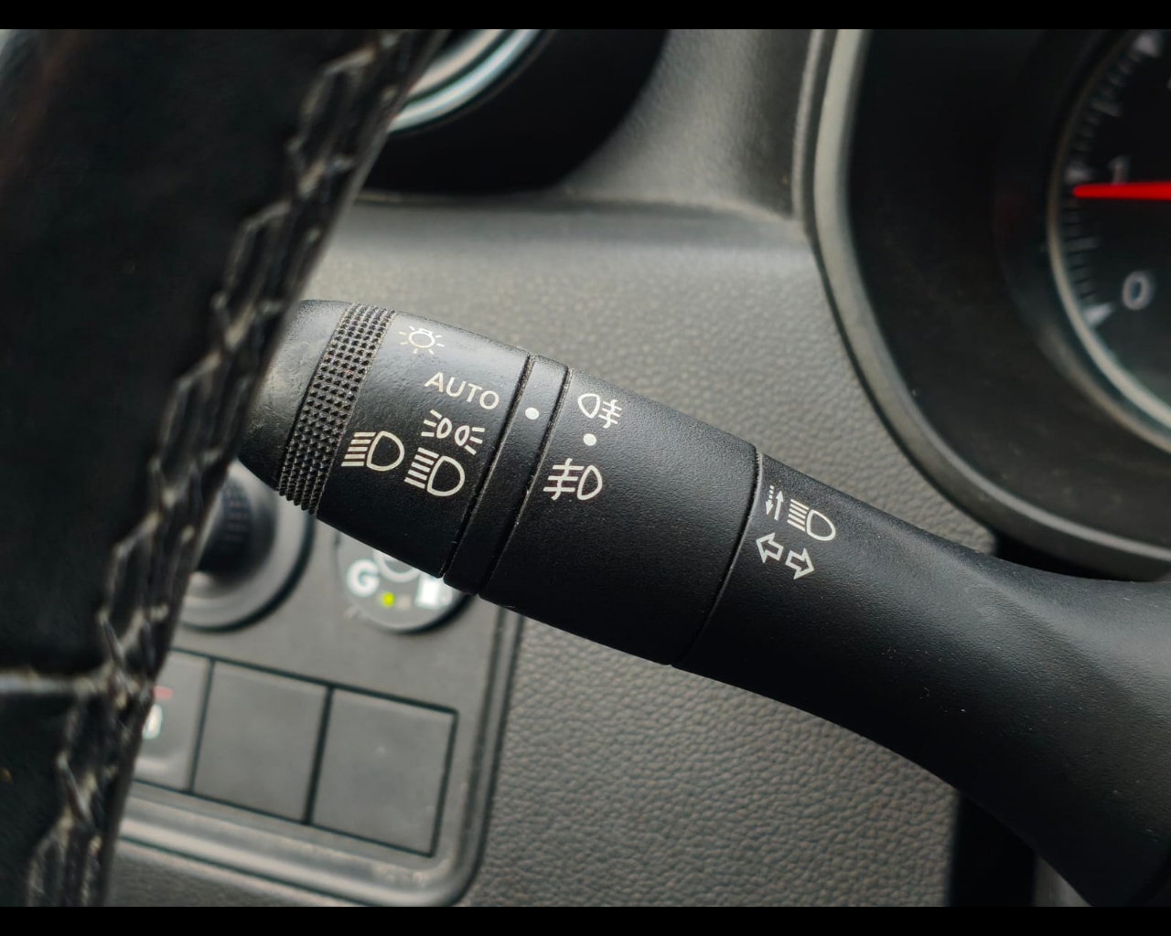 Foto DACIA Duster 1.0 tce Prestige Eco-g  4x2 100cv