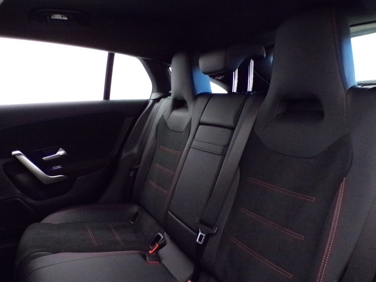 Mercedes CLA Shooting Brake 180 AMG Line Advanced Plus 7G-DCT - 15