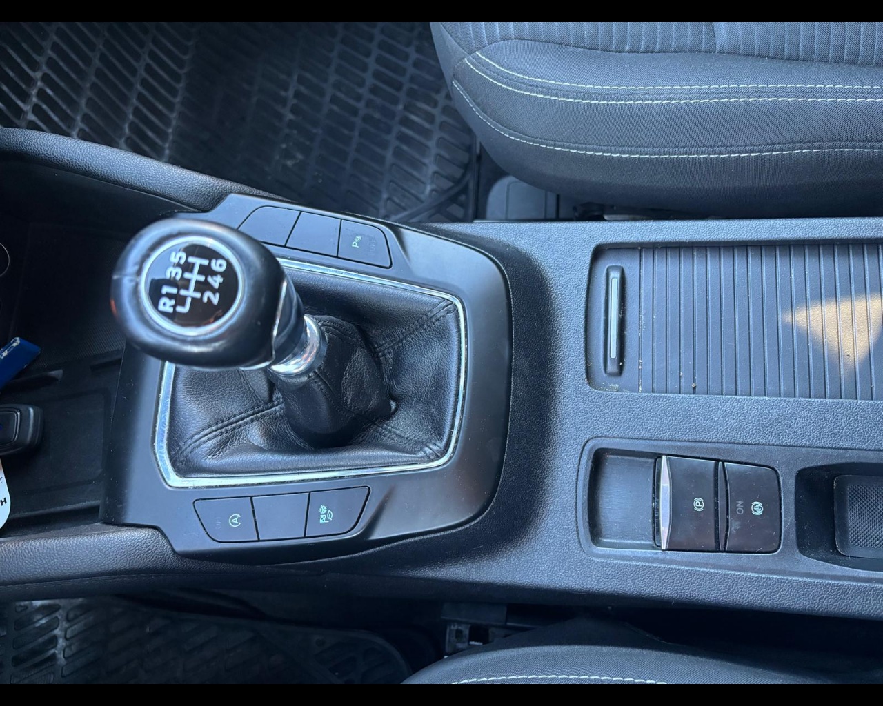 Foto FORD Kuga 1.5 ecoblue Titanium 2wd 120cv