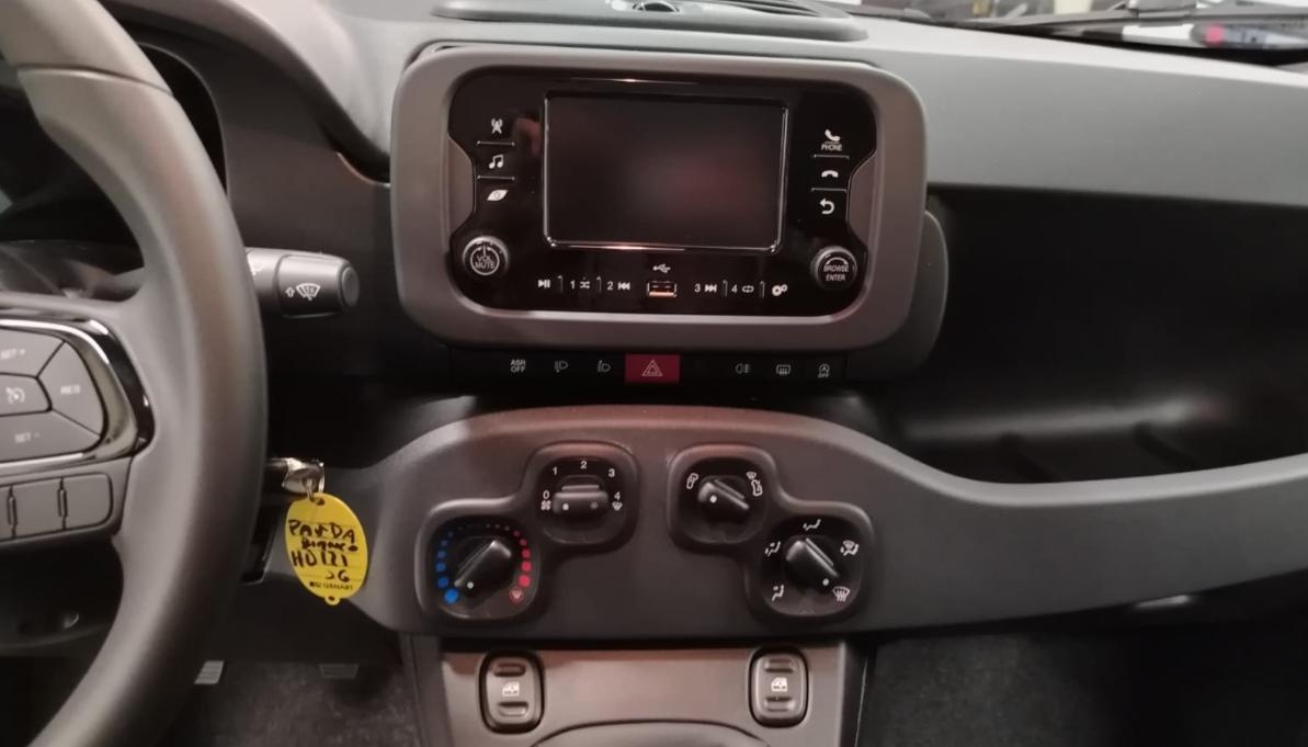 FIAT Pandina 1.0 FireFly 65 CV Hybrid Icon Ibrida km0 - 8