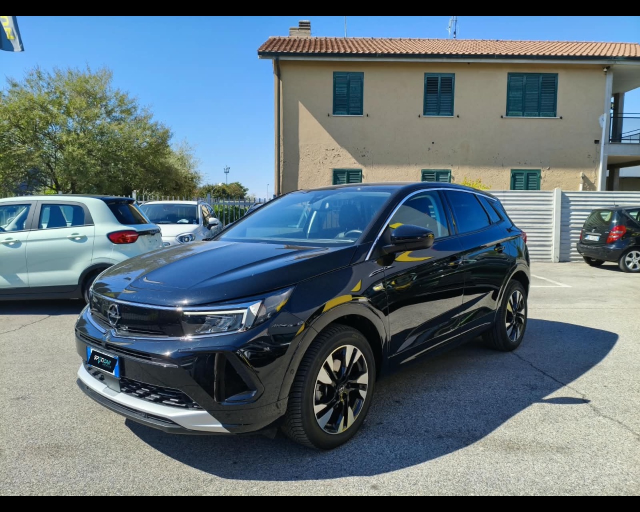 OPEL Grandland 1.5 ecotec Business Elegance s&s 130cv at8 Usata
