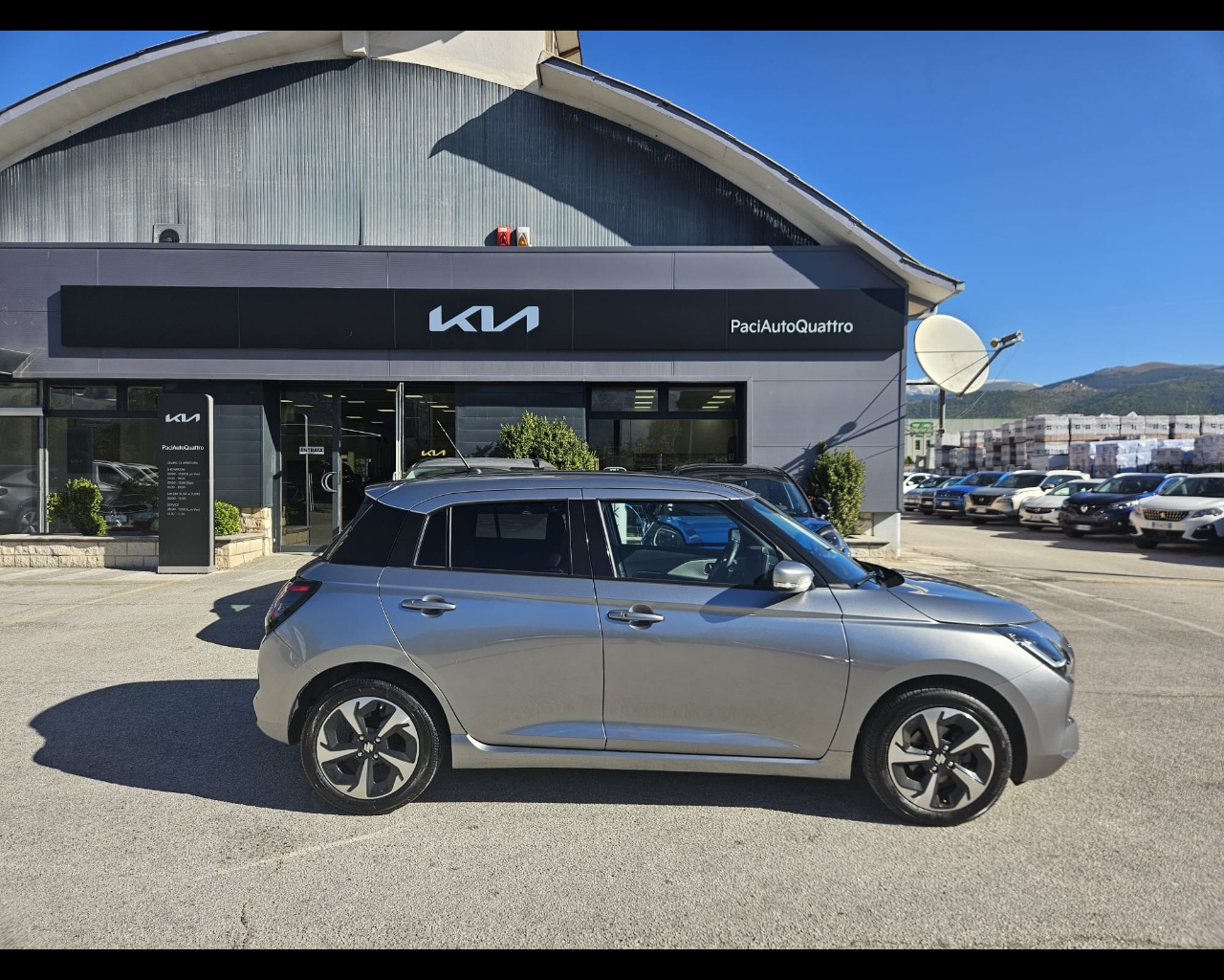 Foto SUZUKI Swift 1.2h Top 2wd