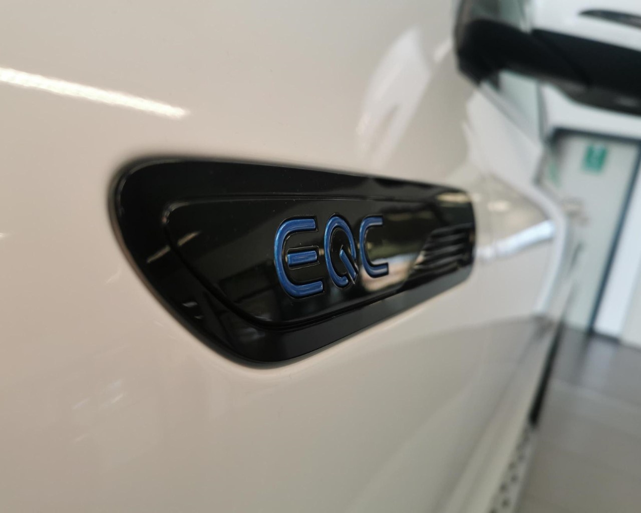 Mercedes EQC EQC 4Matic PREMIUM - 6