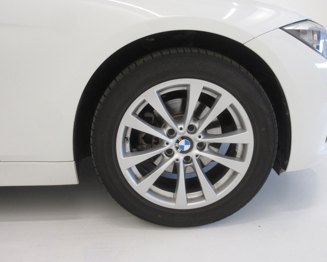 Bmw Serie 3 Serie 3 Touring 318d xDrive Business Advantage - 5