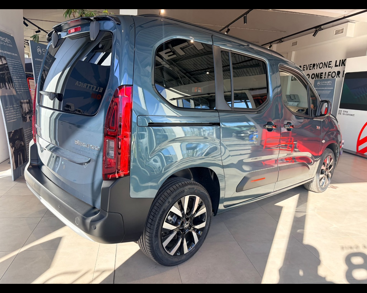 Foto CITROEN Berlingo M MAX DIESEL 100CV MT