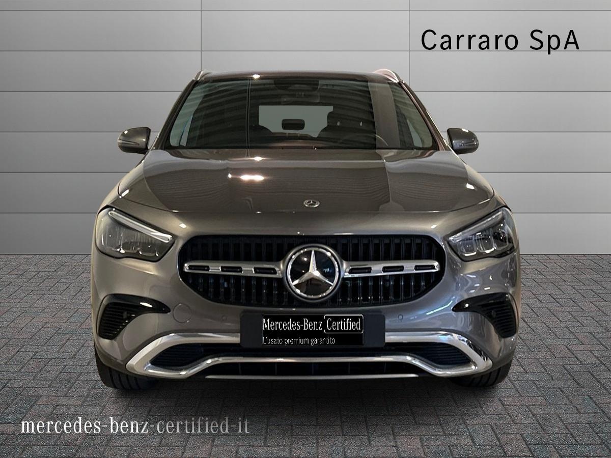 Mercedes GLA GLA 200 D Progressive Advanced Plus 8G-DCT - 3